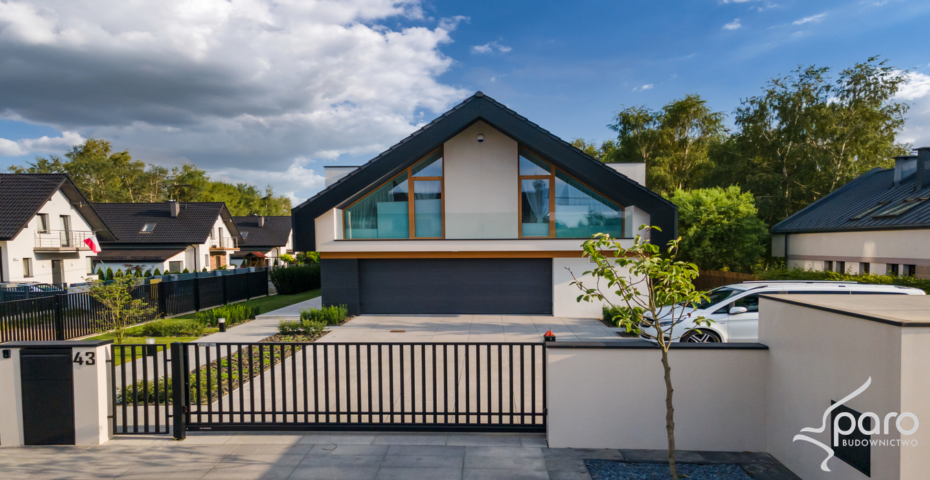 https://dev.aldstudio.pl/paro/wp-content/uploads/2024/06/DJI_0721-Edit.jpg