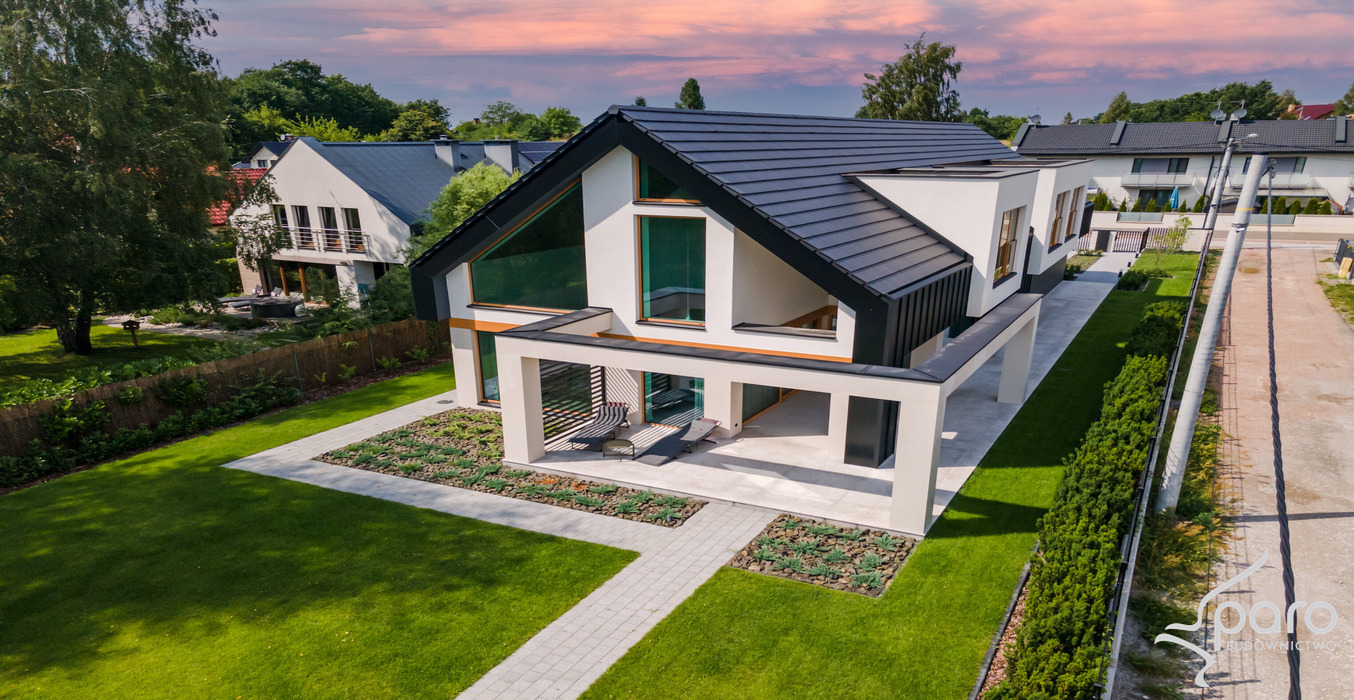 https://dev.aldstudio.pl/paro/wp-content/uploads/2024/06/DJI_0780-Edit.jpg